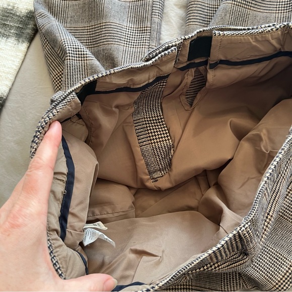 LL Bean classic fit houndstooth trousers - Picture 5 of 13